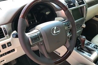 Перетяжка руля Лексус кожей